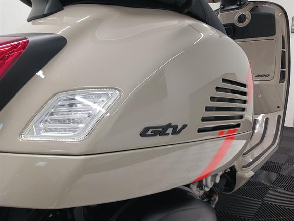 New Vespa GTV 300 SAVE $1000