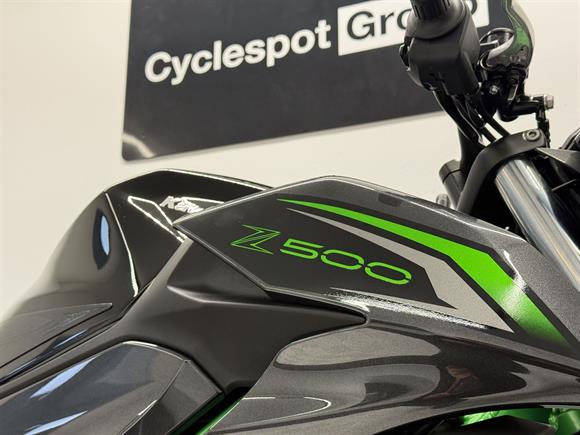 New Kawasaki Z500 SE
