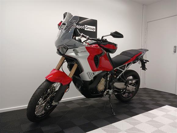 New MV Agusta Enduro Veloce Ex demo