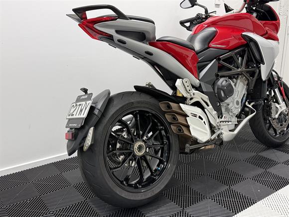 2016 MV Agusta Turismo Veloce LUSSO 800