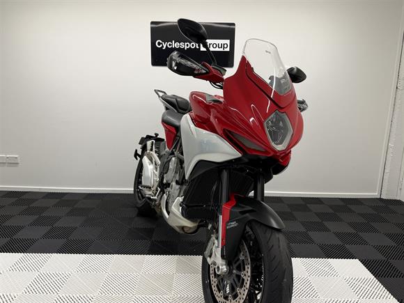 2016 MV Agusta Turismo Veloce LUSSO 800