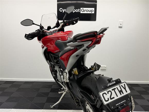 2016 MV Agusta Turismo Veloce LUSSO 800