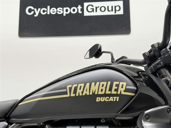 New Ducati Scrambler FULL THROTTLE