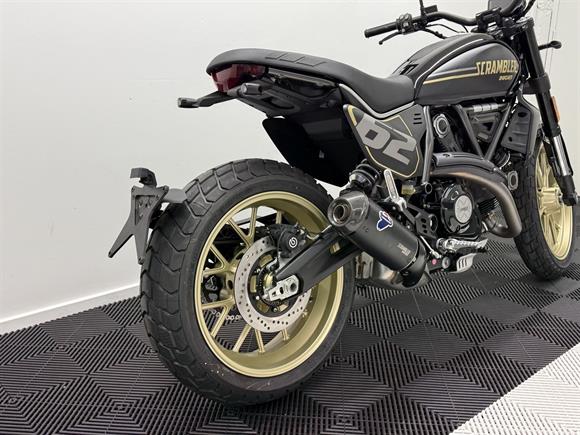 New Ducati Scrambler FULL THROTTLE