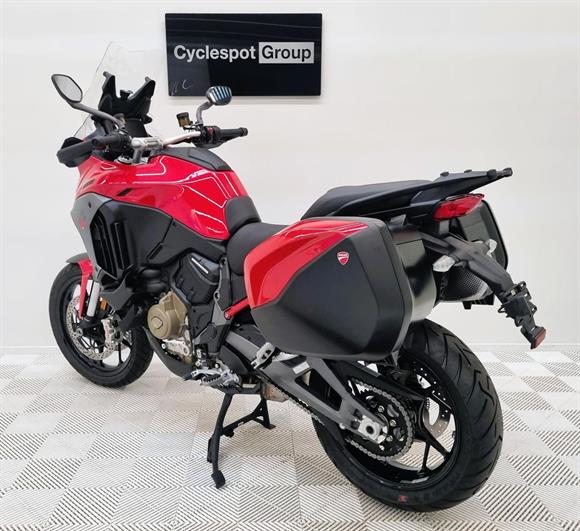 New Ducati Multistrada V4S Travel & Radar SAVE $1,500!!