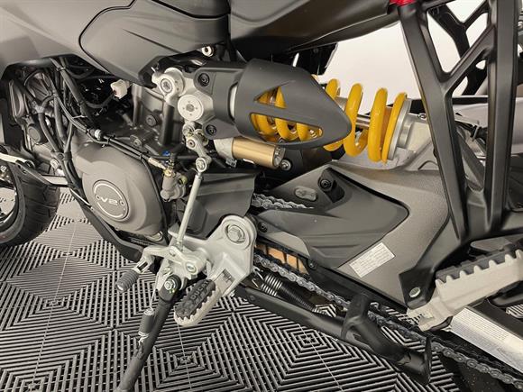 New Ducati Multistrada V2S TRAVEL (RED)