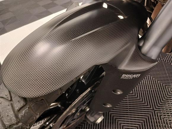 2022 Ducati Multistrada V4S with Travel/ Radar & Sports Pack