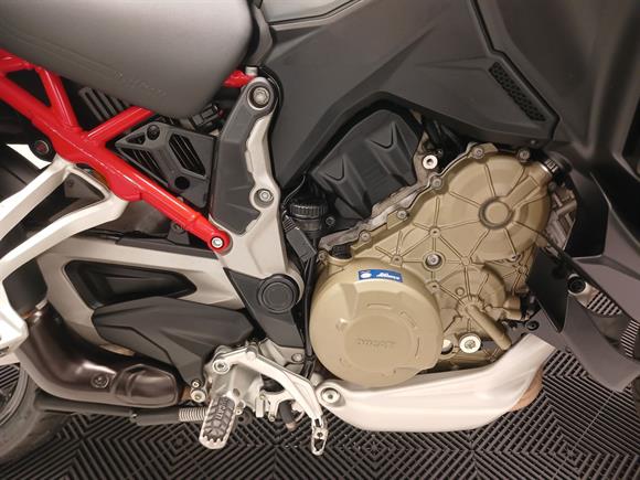 2022 Ducati Multistrada V4S with Travel/ Radar & Sports Pack