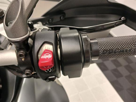 2022 Ducati Multistrada V4S with Travel/ Radar & Sports Pack
