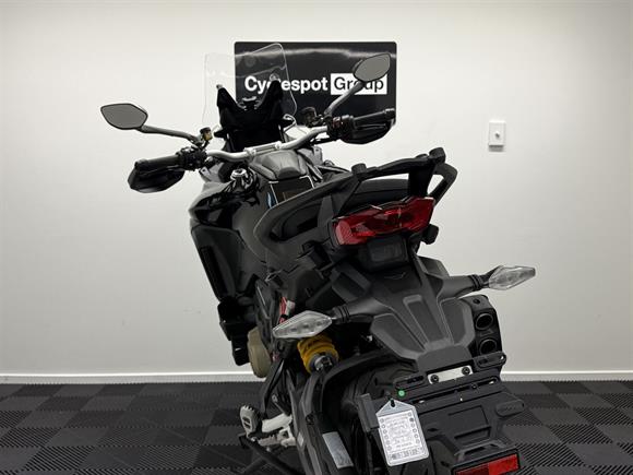 New Ducati Multistrada 2025 V4S - TRAVEL & RADAR