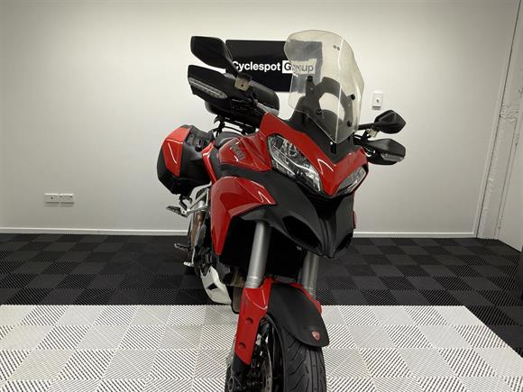 2013 Ducati MTS1200S