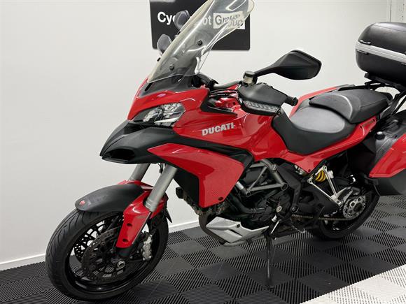 2013 Ducati MTS1200S