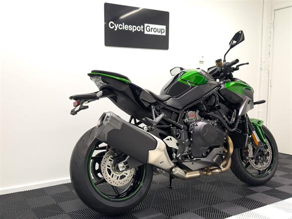 New Kawasaki ZH2 SUPERCHARGED