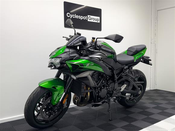 New Kawasaki ZH2 SUPERCHARGED