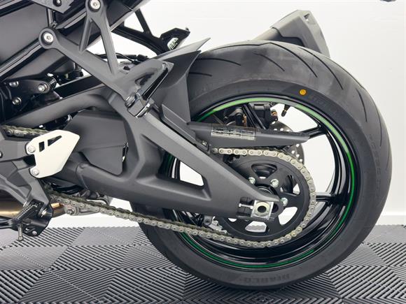 New Kawasaki ZH2 SUPERCHARGED