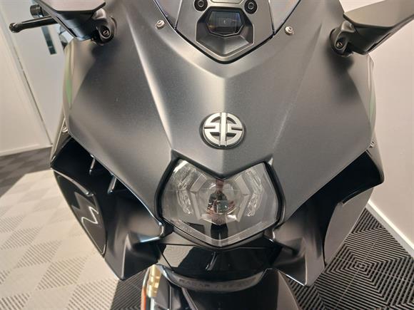 New Kawasaki H2 Ninja H2 SX
