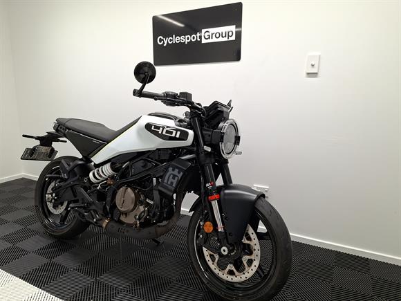2025 Husqvarna VITPILEN 401