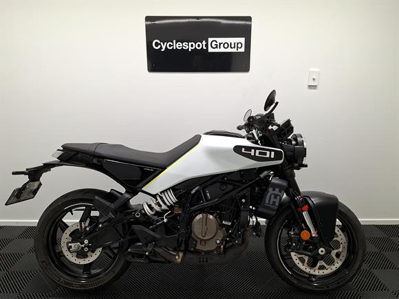 2025 Husqvarna VITPILEN 401