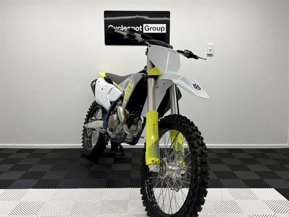 New Husqvarna FC350
