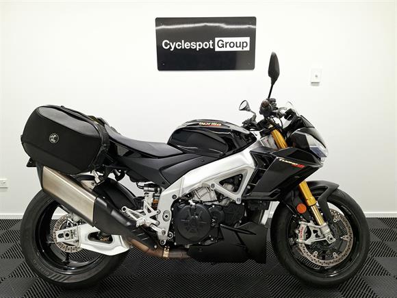 Aprilia Tuono V4 Factory  2022