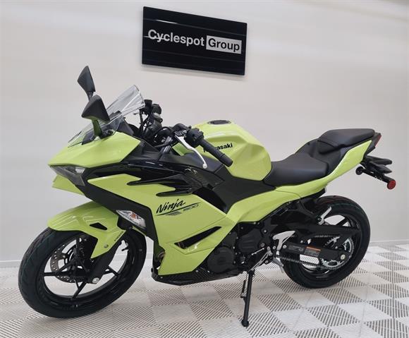 New Kawasaki EX500 NINJA 500 LAMS