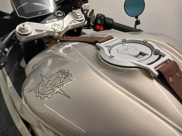 New MV Agusta Superveloce Superveloce S