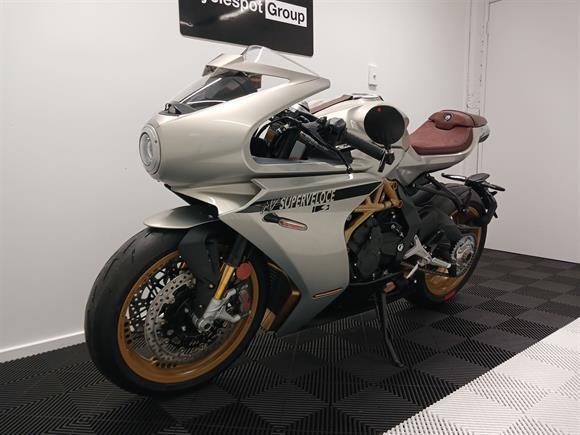 New MV Agusta Superveloce Superveloce S