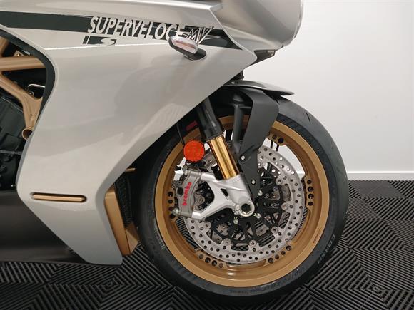 New MV Agusta Superveloce Superveloce S