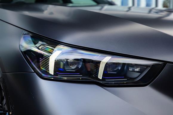 2026 BMW 5 series 550e Sedan