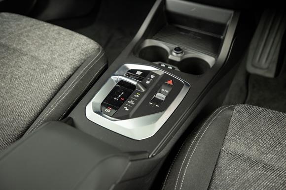 2025 BMW 120i Hatchback