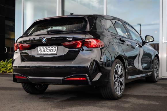 2025 BMW 120i Hatchback