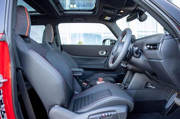 2025 MINI Cooper Hatchback