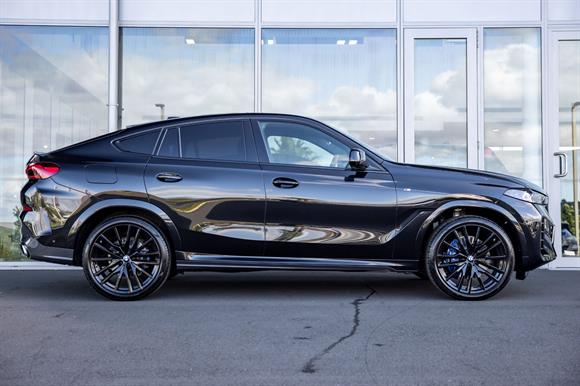2026 BMW X6 RV-SUV
