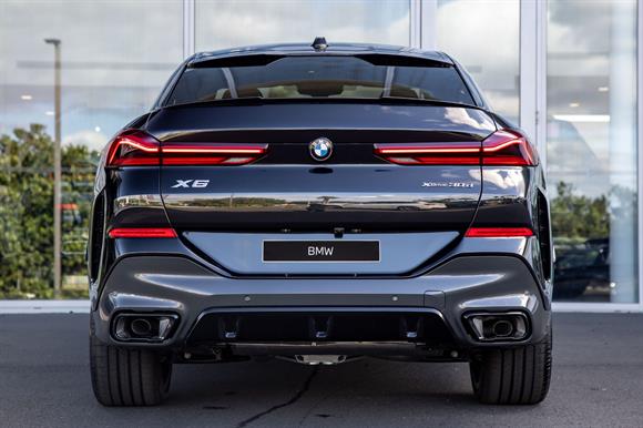 2026 BMW X6 RV-SUV