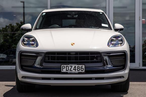 2022 Porsche MACAN RV-SUV