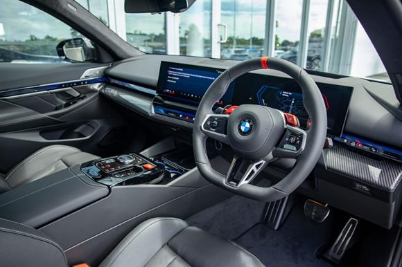 2025 BMW M5 Sedan