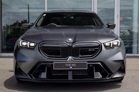 2025 BMW M5 Sedan