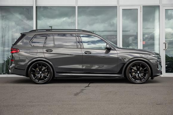 2024 BMW X7 RV-SUV