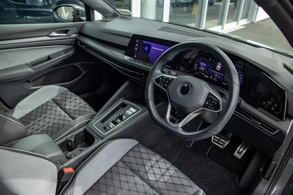 2021 Volkswagen Golf Hatchback