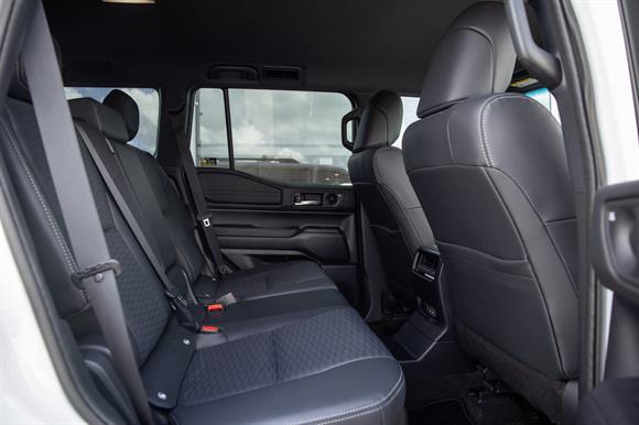 2025 Toyota Land Cruiser Prado RV-SUV