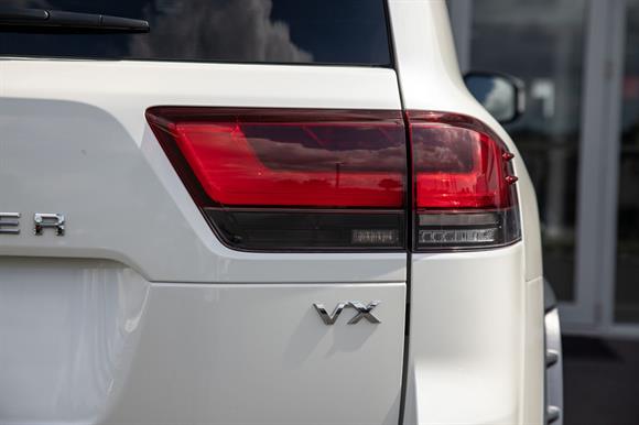 2024 Toyota Land Cruiser RV-SUV