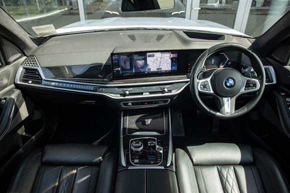 2023 BMW X7 RV-SUV