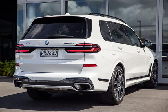2023 BMW X7 RV-SUV