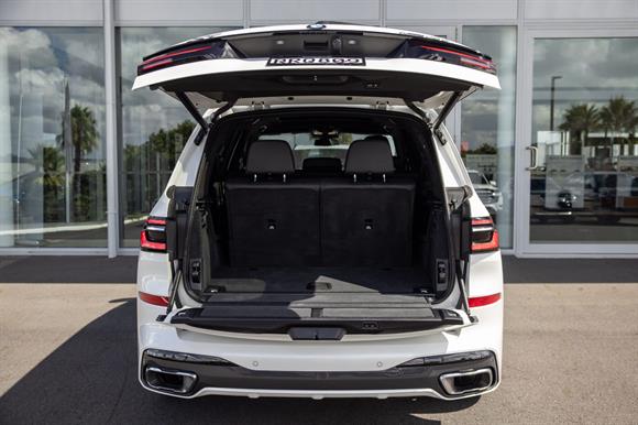 2023 BMW X7 RV-SUV