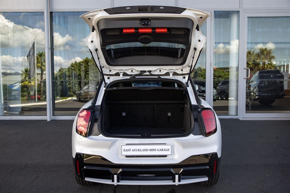 2026 MINI Aceman RV-SUV