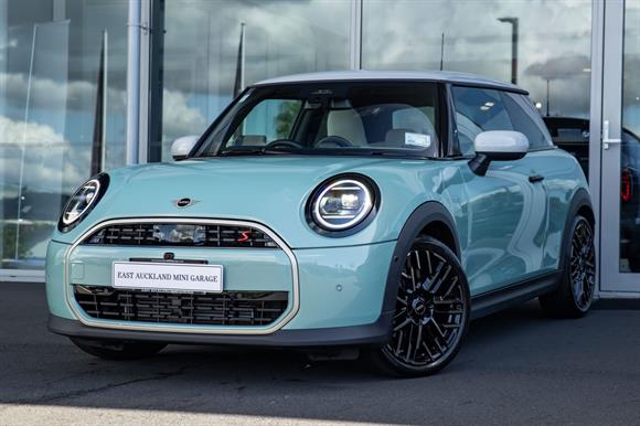 MINI Cooper Hatchback 2024