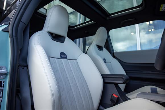 2024 MINI Cooper Hatchback