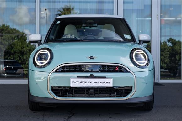 2024 MINI Cooper Hatchback