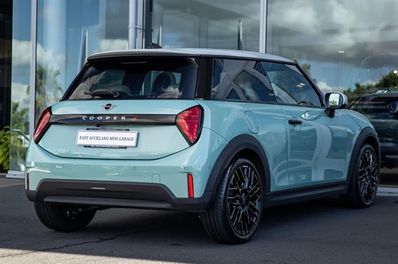 2024 MINI Cooper Hatchback