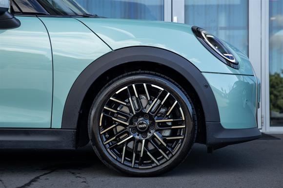 2024 MINI Cooper Hatchback